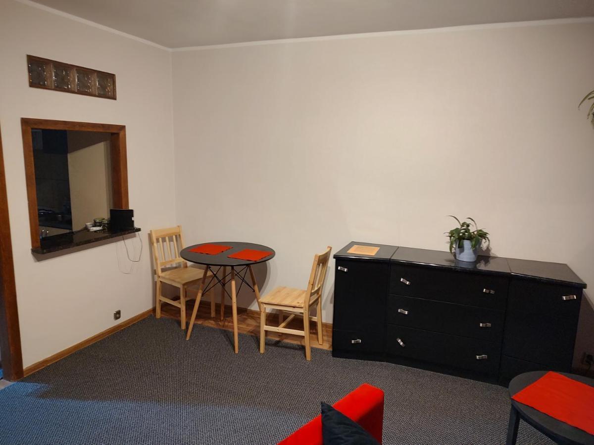 Apartament Sloneczny コニン エクステリア 写真