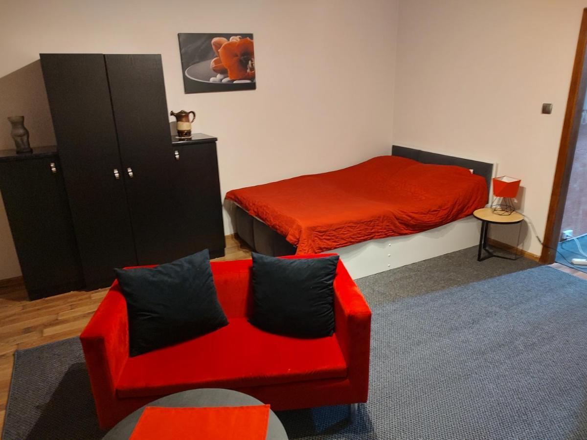 Apartament Sloneczny コニン エクステリア 写真